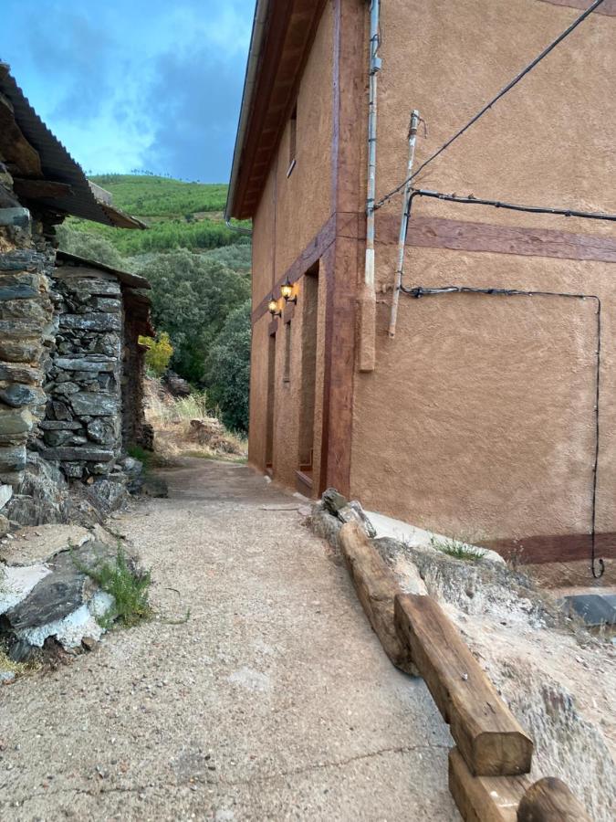 Casas Rurales Prunus Avium Caminomorisco Exterior photo